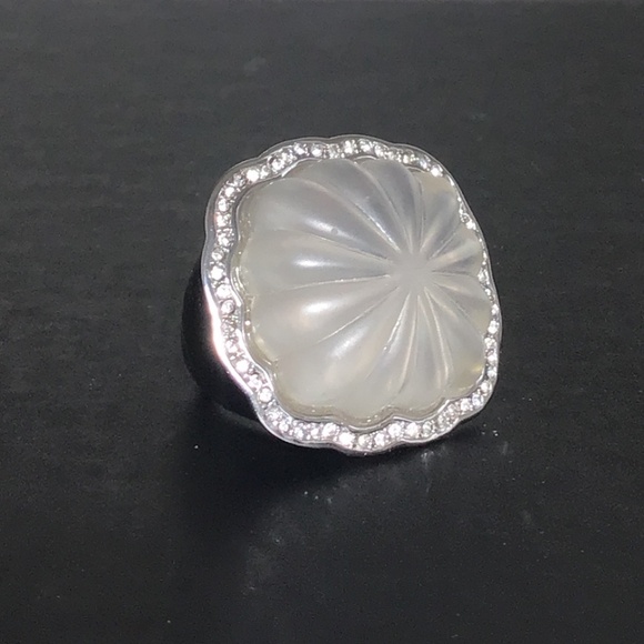 Kenneth Jay Lane Lucite cocktail ring size 6 1/2(collectors item) - Picture 8 of 8